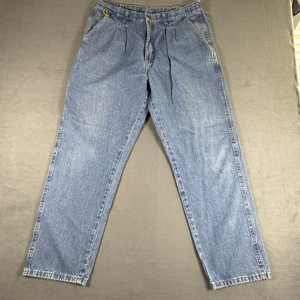 Wrangler Rugged Wear Men Size 38 x 30 Relaxed Fit Cotton Blue Jeans Outdoor